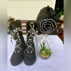 Sorel Whitney black waterproof fur lined boots & free new w/tags knit hat